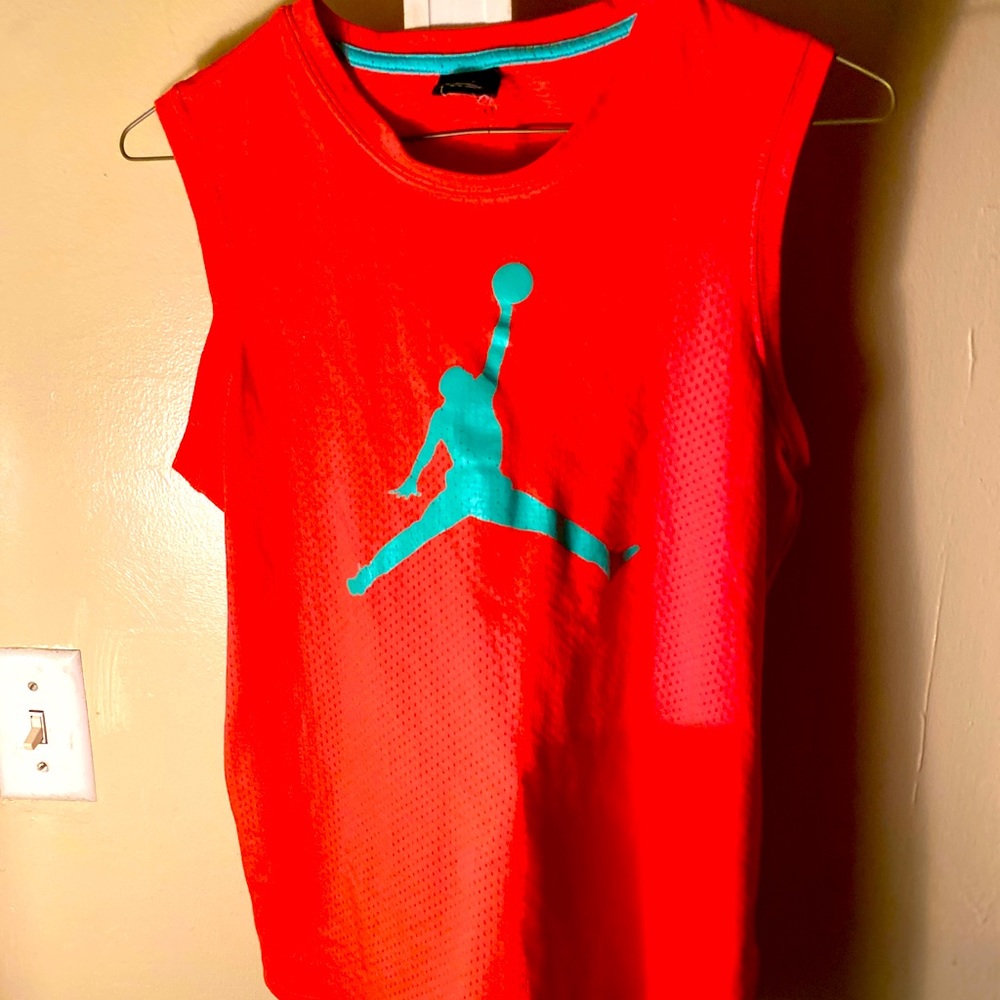 Nike Air Jordon Muscle Top